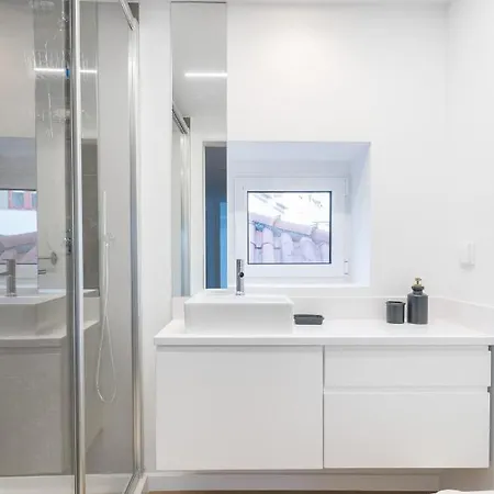 Alojamento de Acomodação e Pequeno-almoço Echo Homespaces Marquês