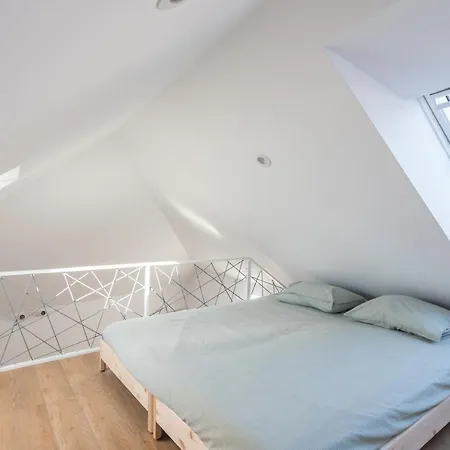 Echo Homespaces Marques